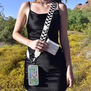 Clip and Go | Hands-Free Mobilreimen med Lomme