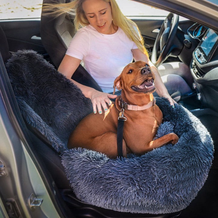 PlushPaws reiseseng - stressfrie bilturer for hunden din