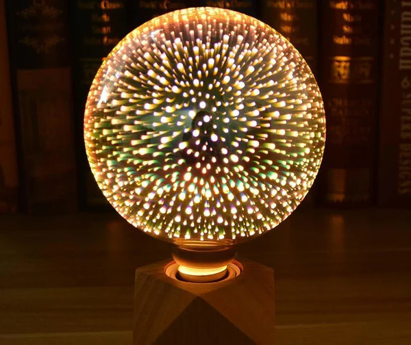 3D LED Dekorativ Lyspære – Sølvbelagt Glass, E27, 6.3 Tommer