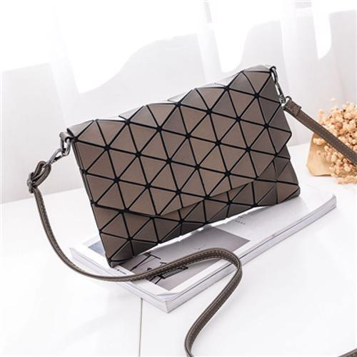 Stilig Geometrisk Skulderveske – Trendy & Allsidig Design